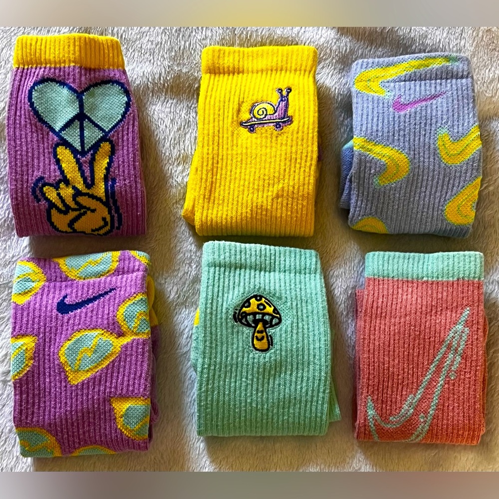 Nike Men’s Mix and Match Crew Socks